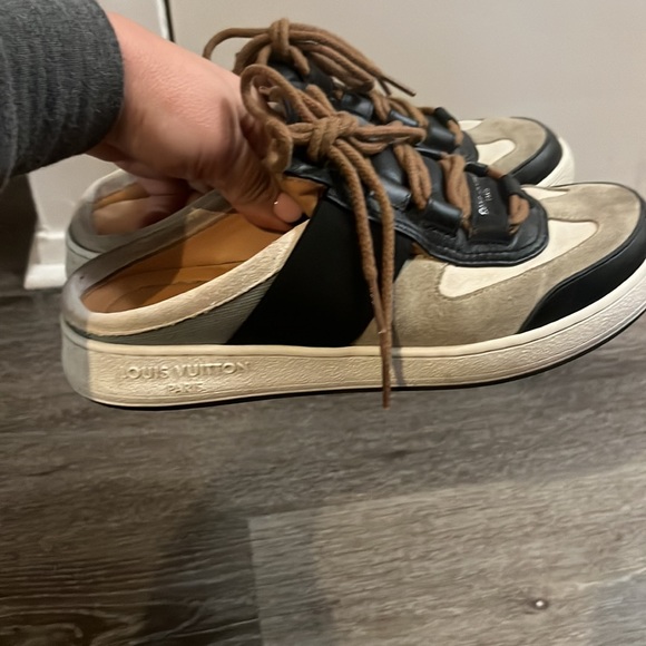 Louis Vuitton slip on sneaker - Picture 3 of 3